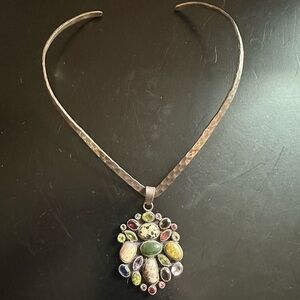 Hammered silver collar with 3 pendants